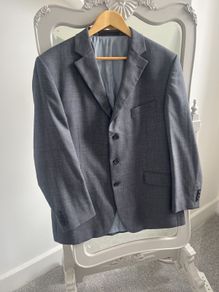 100% Pure New Wool Grey Jacket size 44 Medium