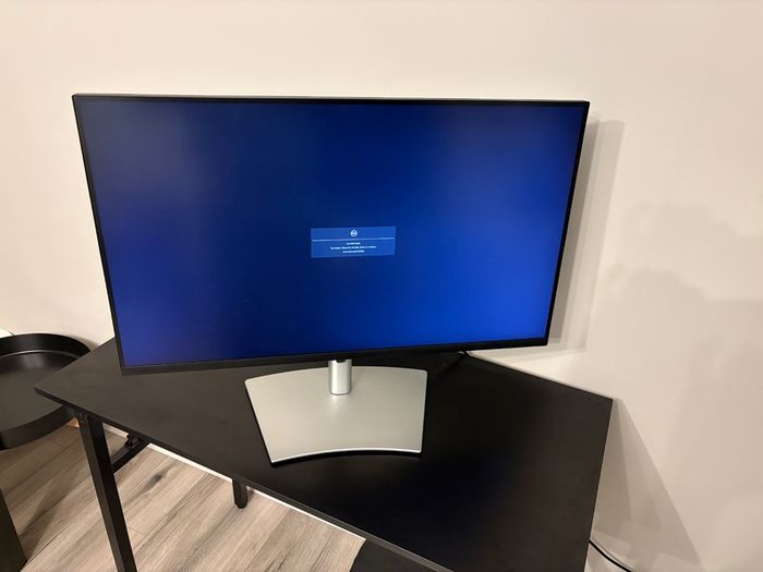 Monitor Dell 32 inch P3223QE