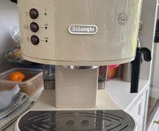 De'Longhi Vintage Icona Coffee machine
