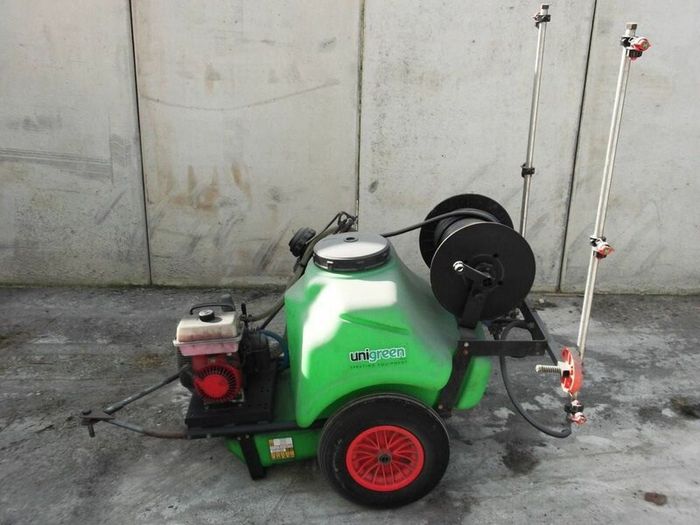 Sprayer 3m booms, retractable lance