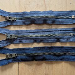Zips