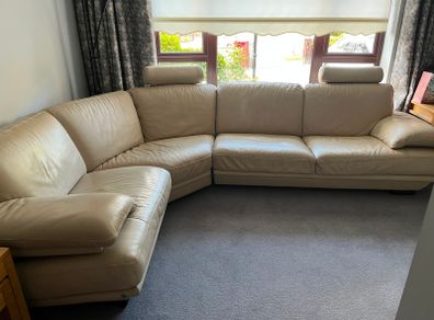 Corner sofa