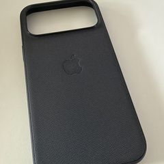 iPhone 17 Pro Max Tech Woven case