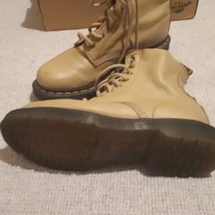 Dr. Marten Boots