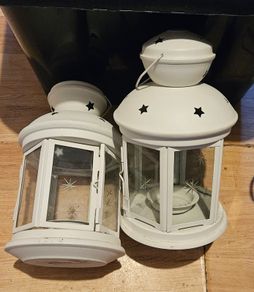 2 Small Lanterns
