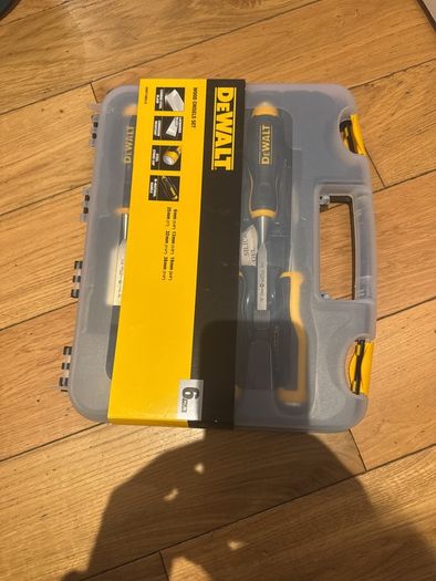 dewalt