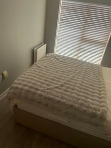 Bed spread