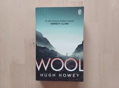 Wool by Hugh Howey (Science Fiction Paperback 2023)