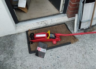 trolly jack 2 tonne