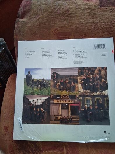 lp the cranberries, no need to agree double LP 30TH anniversary edition.