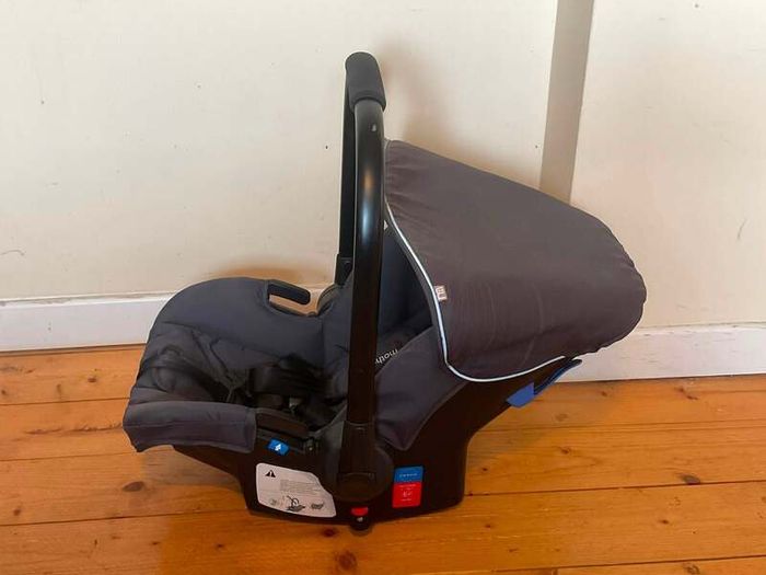 Mothercare Travel System Bundle | Stroller, Infant Car Seat & Travel Bag