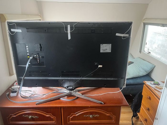 Samsung UE48H6400