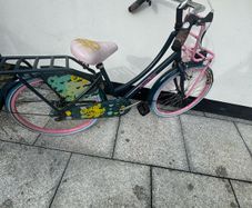 Chupa Chups Kids BikeHardly Used Cheap Quick Sale