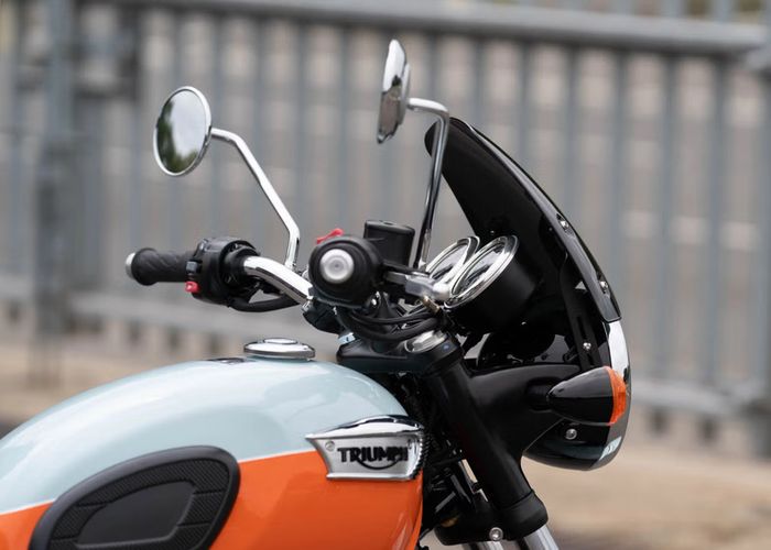 Triumph Bonneville T100 / T120 Dart Flyscreen Marlin S3 (Brand new)