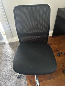 Desk chair