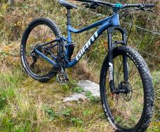 Giant stance 2 Medium full suspension