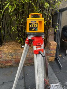 Rotary Laser Level with tripod