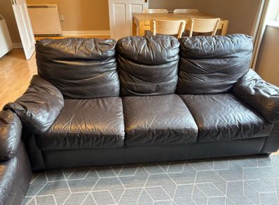 3&2 Leather Sofa