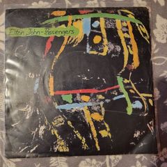 Elton John, Original 7 inch Vinyl Singles Bundle