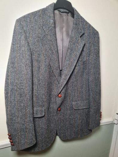 vintage mens Harris Tweed wool coat blazer jacket Size 44 short 100% scottish wool handwoven