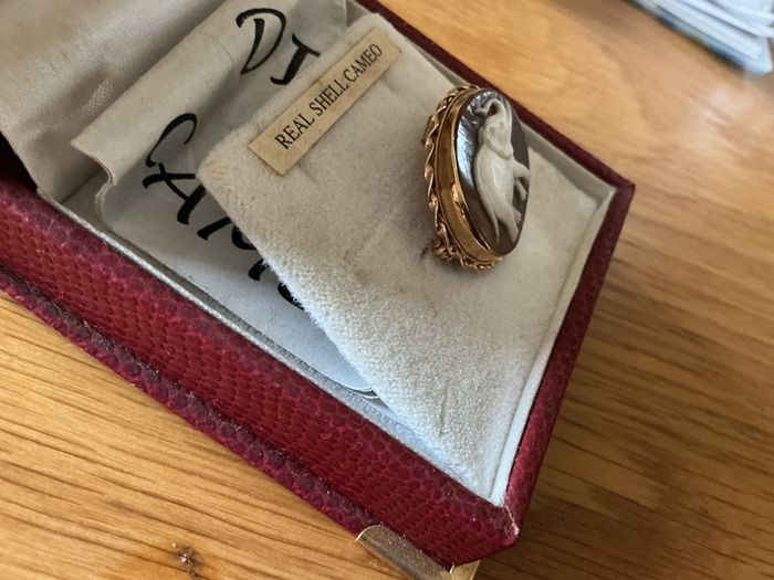 New 9ct Solid Gold Unusual Brooch / Pendant