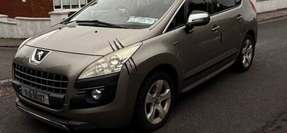 Peugeot 3008 2011