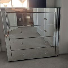 Free Mirrored Drawers