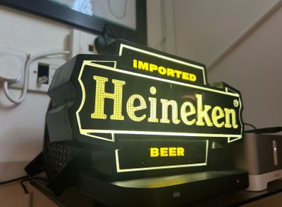 Heineken bar light