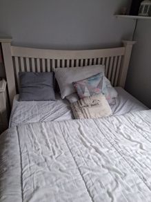 King size Bed