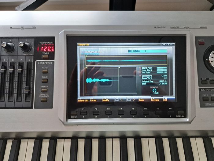 Roland Fantom G8
