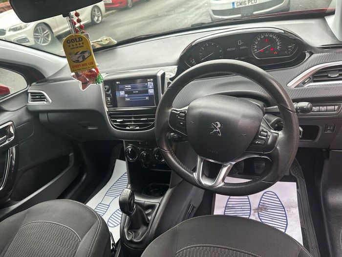 Peugeot 208 Active 1.2 68 4DR, 2017