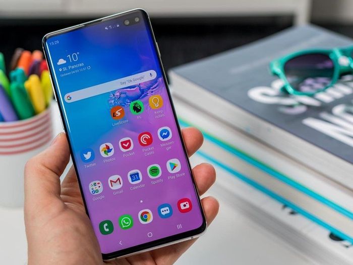 Samsung S10