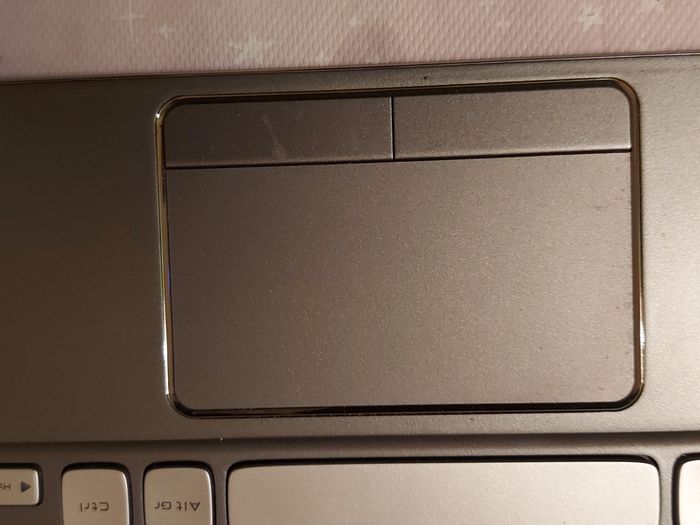 DELL XPS 14z, Intel Core i5-2430M CPU, 2.4GHz, 6GB Ram, 500GB HDD, Windows 10 Pro, Microsoft Edge, Chrome and VLC