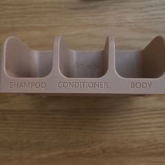 Kitsch soap dish