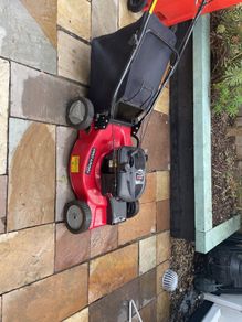 Petrol lawnmower brigs and Stratton