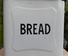 Vintage 1940's enamel bread bin.
