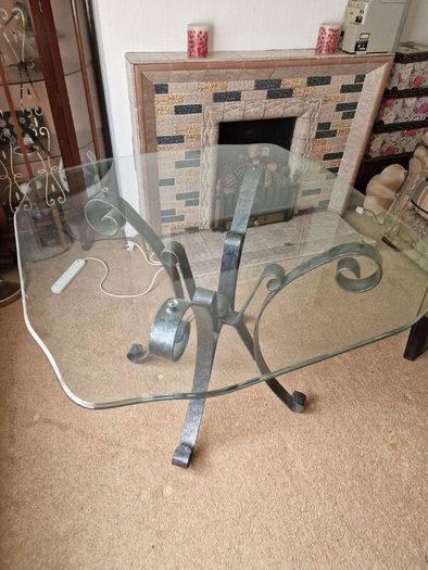 Conservatory Table and Chairs