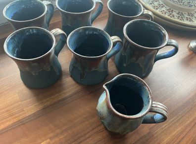 Rossa Pottery