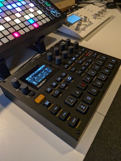 Elektron Digitakt 2 - As New Boxed