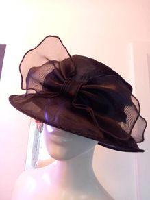 Fabulous Black Hat With Bow