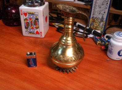 Vase brass