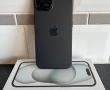 iPhone 15 128gb Black | 128GB | Unlocked | 91% MagSafe case
