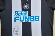 NEWCASTLE UNITED jersey signed by Shay Given