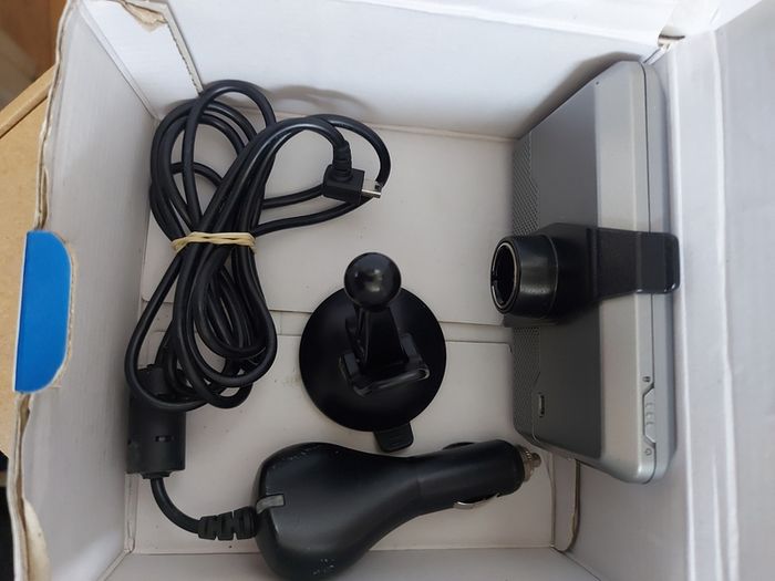 GARMIN NUVI 200W, Satellite Navigation System, new never used
