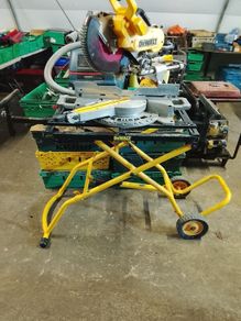 dewalt mitre saw and stand 10 inch blade