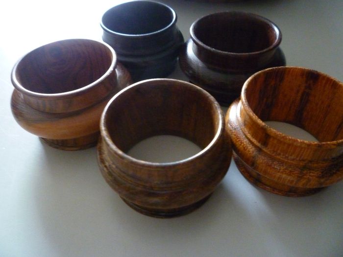 Wooden Napkin Ring holders-set Of 5 Vintage With Storage Box