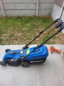 Hyundai 38cm Corded Electric 1600w 230v/240v Roller Mulching Lawnmower - HYM3800E
