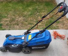 Hyundai 38cm Corded Electric 1600w 230v/240v Roller Mulching Lawnmower - HYM3800E