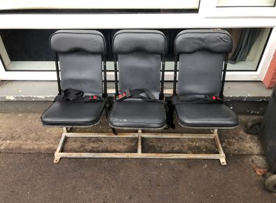 Crew cab bench seat with seat belts