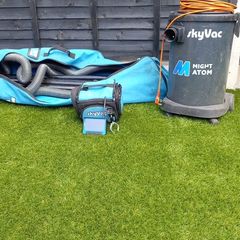 SkyVac Gutter cleaner
